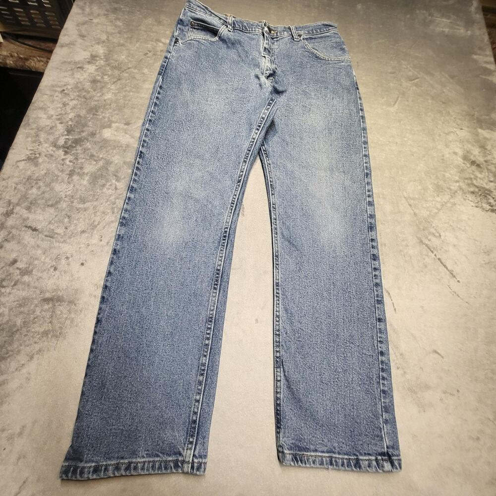 Wrangler Jeans Mens 34x30 Blue Straight Relaxed Fit Light Wash Classic Denim